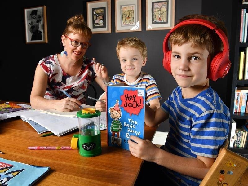 Scholarships 4 Moms – $10,000 Free for almost any Better Future