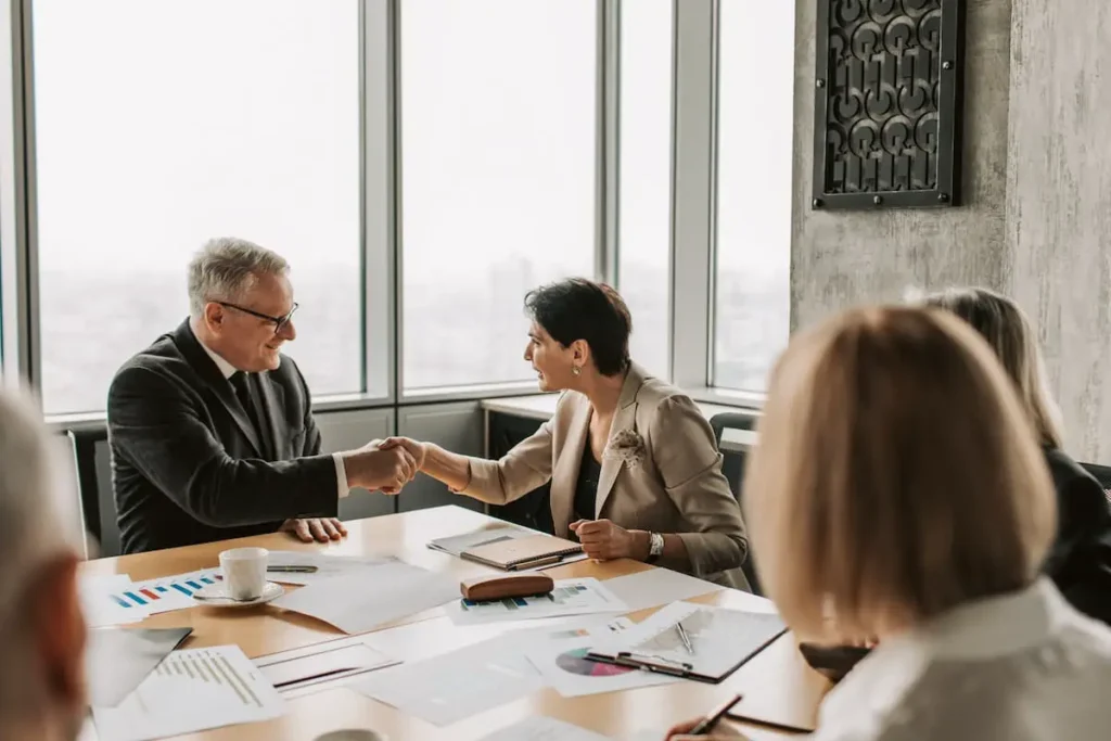Why Choose a Corporate German Course Over Self-Study?